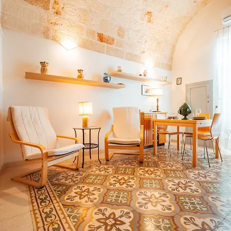 Apartment Fior Di Giglio Historic House - Housea Polignano a Mare